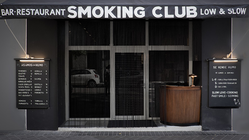Fachada Muta Smoking Club